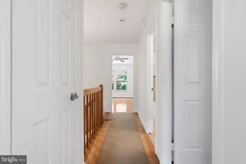 Entry Way - 1609 Oak Spring Way, Reston, VA 20190 photo 4 of 6
