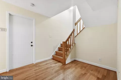 Entry Way - 1609 Oak Spring Way, Reston, VA 20190 photo 6 of 6