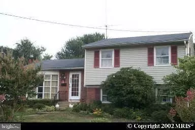 4809 Eaton Pl, Alexandria, VA 22310