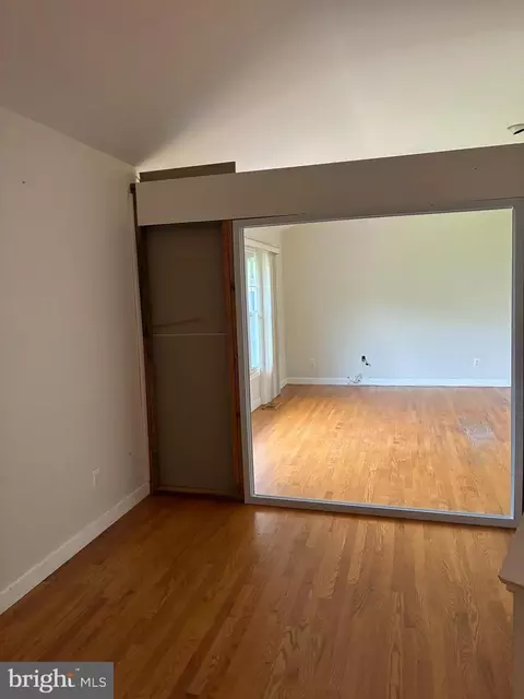 6501 Terry Dr, Springfield, VA 22150 photo 5