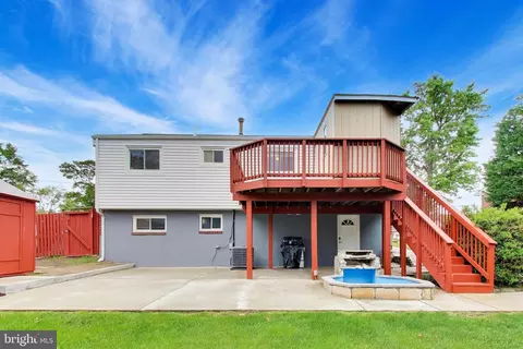 Exterior - 7107 Healy Dr, Springfield, VA 22150 photo 5 of 12