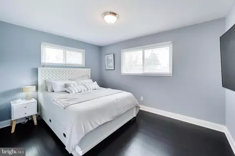 Bedroom - 7107 Healy Dr, Springfield, VA 22150 photo 4 of 7