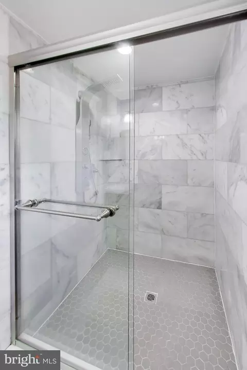 Bath - 7107 Healy Dr, Springfield, VA 22150 photo 3 of 3
