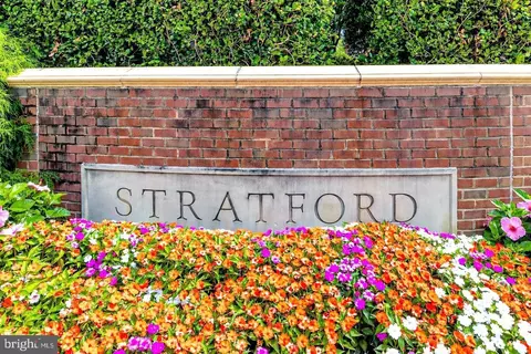 1860 Stratford Park Pl #103, Reston, VA 20190