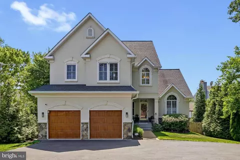 6732 Churchill Rd, Mclean, VA 22101