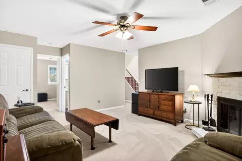 11737 Dry River Ct, Reston, VA 20191 photo 25