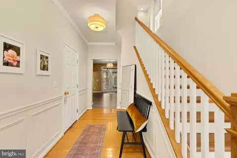 Entry Way - 9151 Silvershadow Ct, Lorton, VA 22079 photo 1 of 3