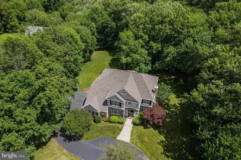 12361 Clareth Dr, Oak Hill, VA 20171