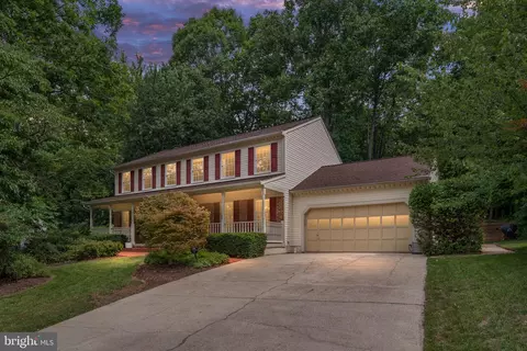 12035 Lake Newport Rd, Reston, VA 20194