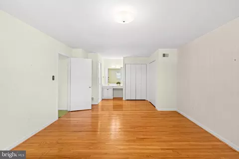 Bedroom - 6703 Red Jacket Rd, Springfield, VA 22152 photo 1 of 6