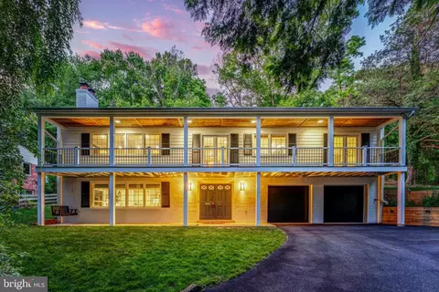 6310 Beachway Dr, Falls Church, VA 22044