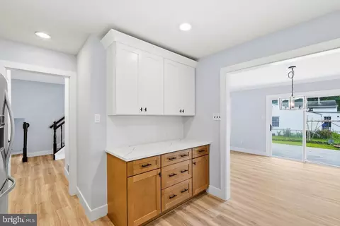 Entry Way - 8416 Danford Ct, Springfield, VA 22152 photo 1 of 3