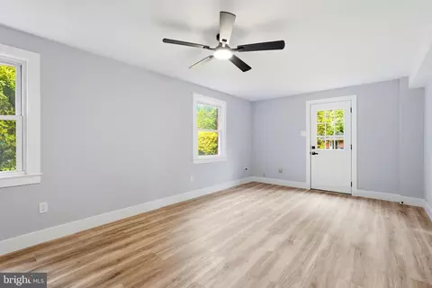 Living - 8416 Danford Ct, Springfield, VA 22152 photo 10 of 10