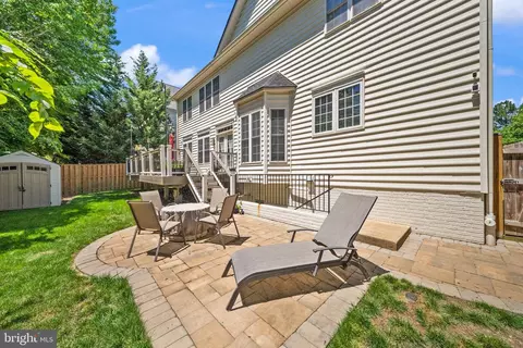Exterior - 7705 Ridgepark Ct, Springfield, VA 22153 photo 9 of 16