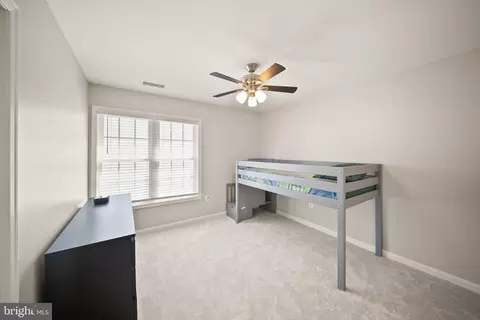 Bedroom - 7705 Ridgepark Ct, Springfield, VA 22153 photo 4 of 5