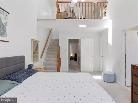 Bedroom - 8892 Eagle Rock Ln, Springfield, VA 22153 photo 1 of 5