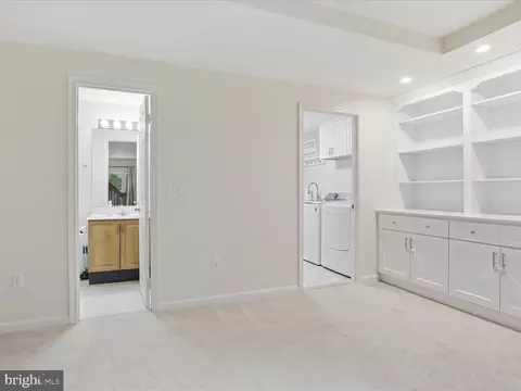 Other - 8892 Eagle Rock Ln, Springfield, VA 22153 photo 5 of 10