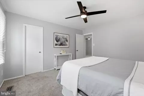 Bedroom - 5446 Lighthouse Ln, Burke, VA 22015 photo 2 of 3
