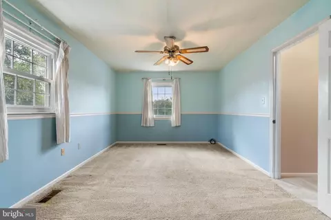 Other - 4084 Braxton Rd, Chantilly, VA 20151 photo 5 of 17