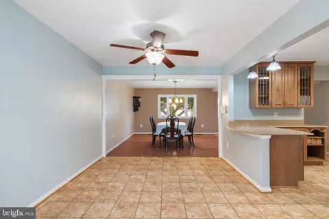 Dining - 4084 Braxton Rd, Chantilly, VA 20151 photo 1 of 4