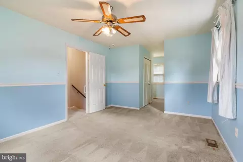 Bedroom - 4084 Braxton Rd, Chantilly, VA 20151 photo 1 of 3