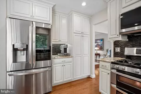 Kitchen - 9739 Ironmaster Dr, Burke, VA 22015 photo 1 of 3