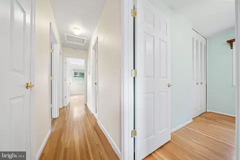 Entry Way - 8522 Fairburn Dr, Springfield, VA 22152 photo 3 of 3