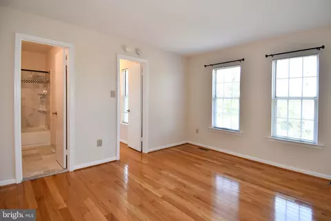 Bedroom - 11061 Tottenham Ln, Reston, VA 20194 photo 1 of 7