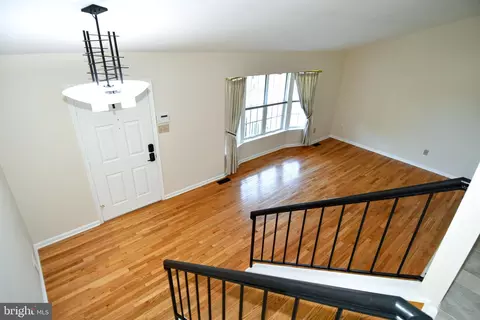 Other - 11061 Tottenham Ln, Reston, VA 20194 photo 3 of 22