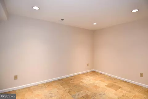 Other - 11061 Tottenham Ln, Reston, VA 20194 photo 17 of 22