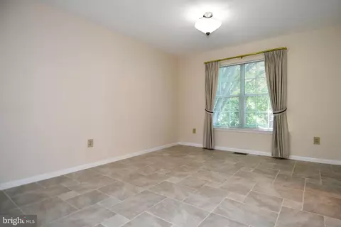 Other - 11061 Tottenham Ln, Reston, VA 20194 photo 4 of 22