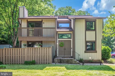 Exterior - 2215 Glencourse Ln, Reston, VA 20191 photo 2 of 17