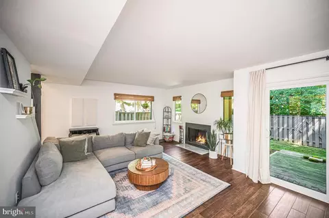 Living - 2215 Glencourse Ln, Reston, VA 20191 photo 1 of 1