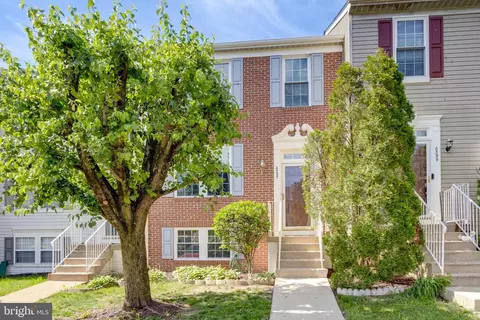 Exterior - 6397 Stagg Ct, Springfield, VA 22150 photo 2 of 7