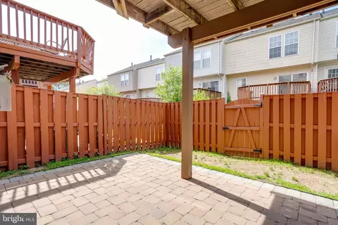 Exterior - 6397 Stagg Ct, Springfield, VA 22150 photo 4 of 7