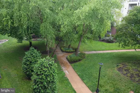 Exterior - 1580 Spring Gate Dr #4310, Mclean, VA 22102 photo 9 of 14