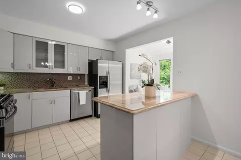 Kitchen - 6307 Millwood Cir, Springfield, VA 22152 photo 1 of 2