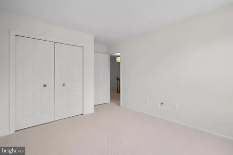 Bedroom - 6307 Millwood Cir, Springfield, VA 22152 photo 3 of 5