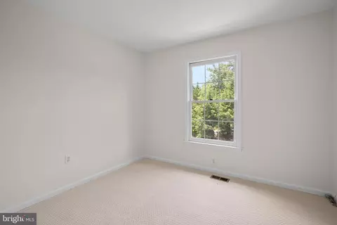 Bedroom - 6307 Millwood Cir, Springfield, VA 22152 photo 4 of 5