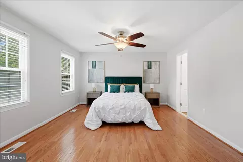 Bedroom - 7716 Shootingstar Dr, Springfield, VA 22152 photo 1 of 3