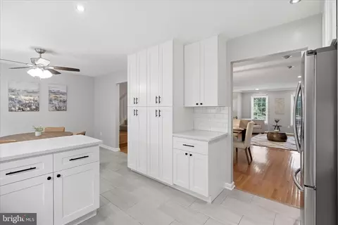 Kitchen - 7716 Shootingstar Dr, Springfield, VA 22152 photo 3 of 3