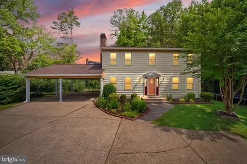 5639 Fort Corloran Dr, Burke, VA 22015
