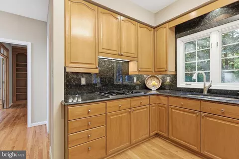 Kitchen - 8556 Hooes Rd, Springfield, VA 22153 photo 2 of 4