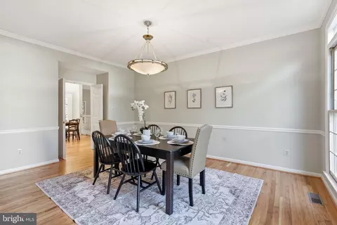 Dining - 8556 Hooes Rd, Springfield, VA 22153 photo 1 of 3