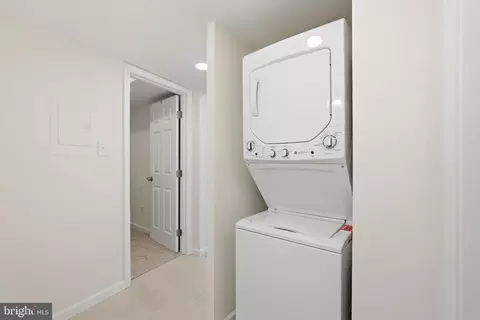 Other - 5800 Royal Ridge Dr, Springfield, VA 22152 photo 2 of 4