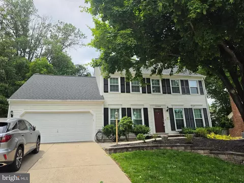 13464 Point Pleasant Dr, Chantilly, VA 20151