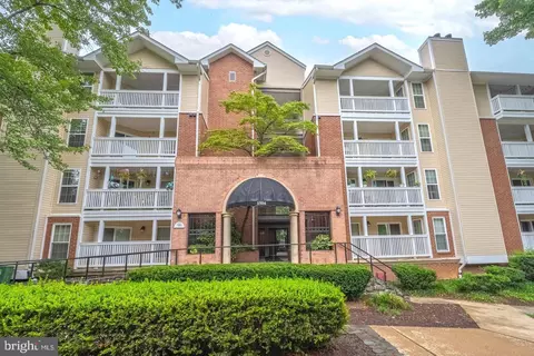 1504 Lincoln Way #323, Mclean, VA 22102