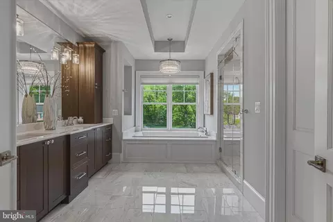 Entry Way - 7820 Calpurnia Ct, Mclean, VA 22102 photo 9 of 9