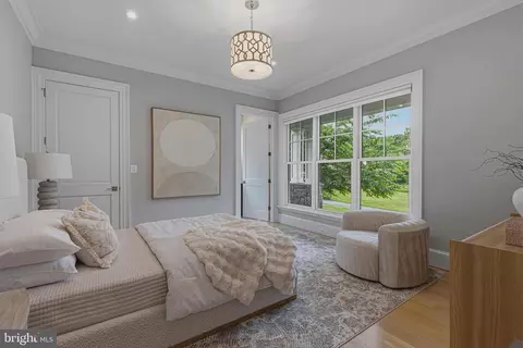 Bedroom - 7820 Calpurnia Ct, Mclean, VA 22102 photo 1 of 10