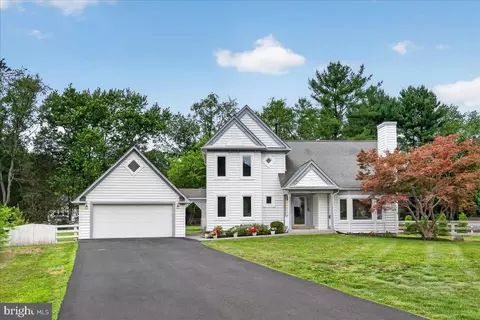 11057 Bishopsgate Ct, Reston, VA 20194